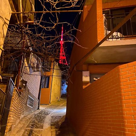 9 Borbalo Street Apartment With Terrace Tbilisi Luaran gambar