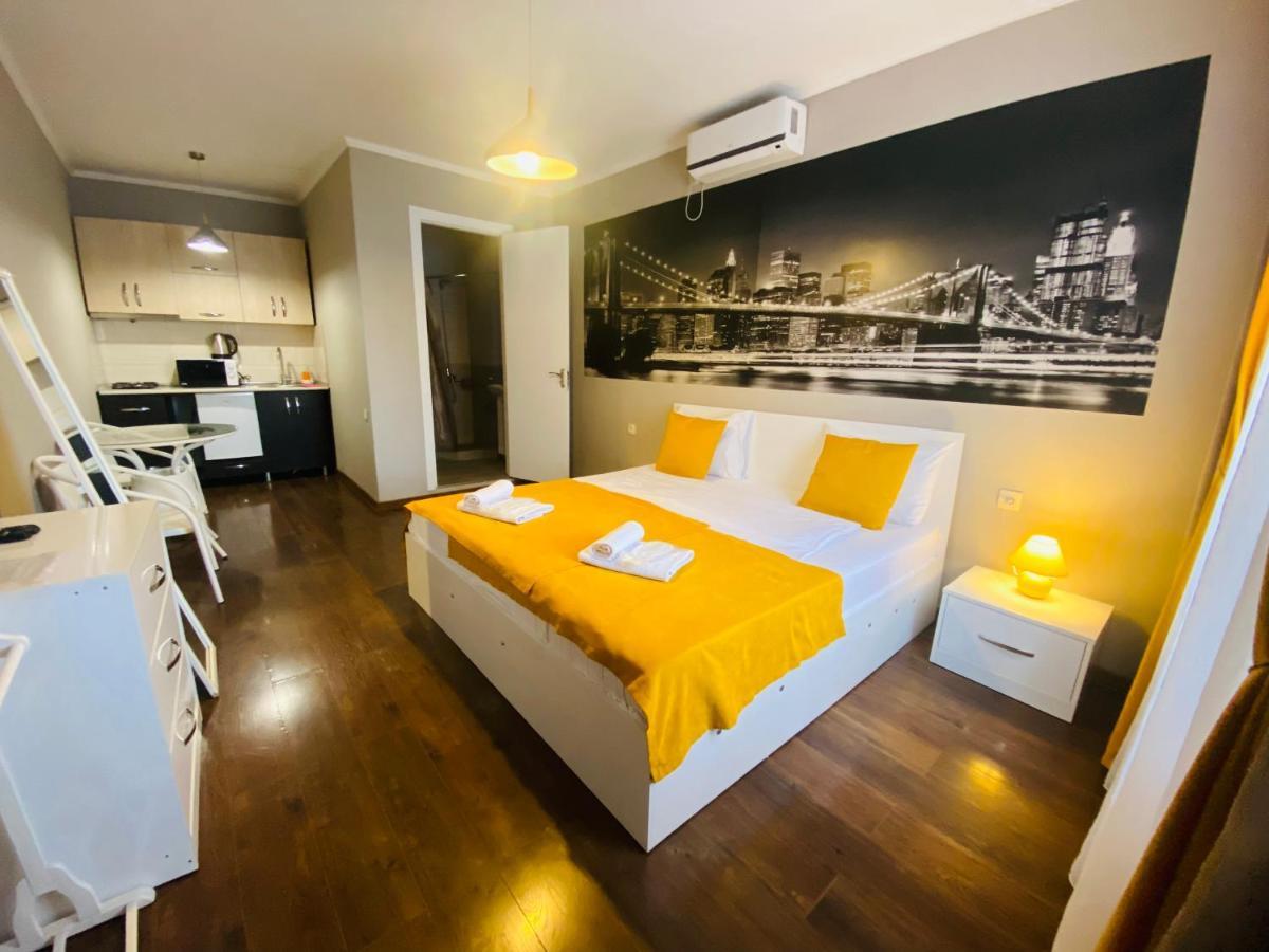 9 Borbalo Street Apartment With Terrace Tbilisi Luaran gambar