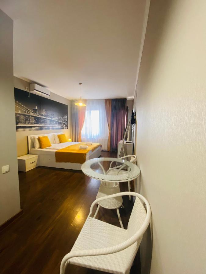 9 Borbalo Street Apartment With Terrace Tbilisi Luaran gambar
