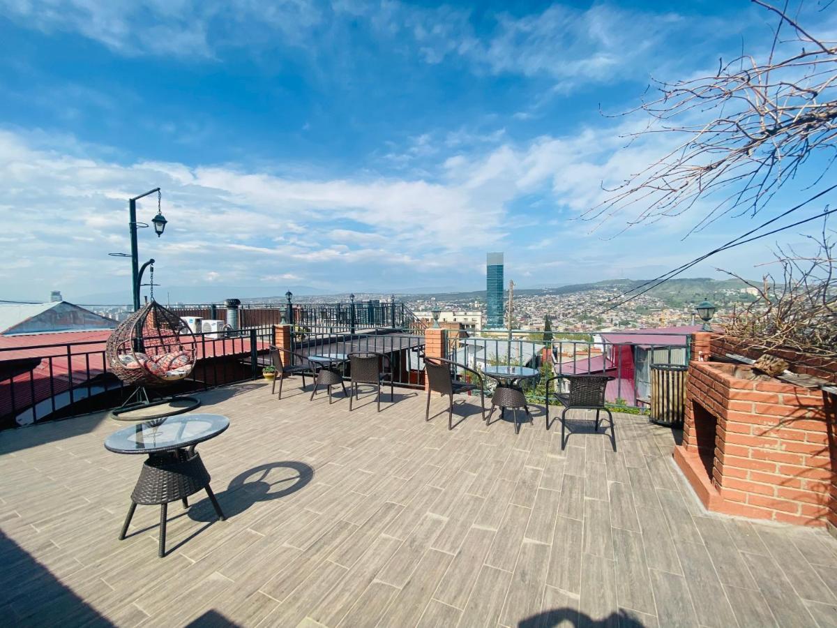 9 Borbalo Street Apartment With Terrace Tbilisi Luaran gambar