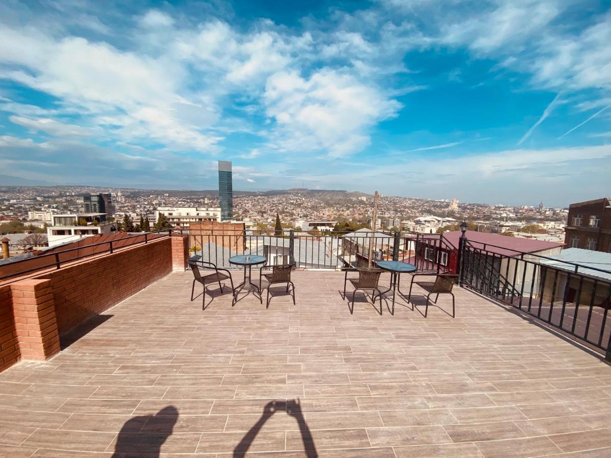 9 Borbalo Street Apartment With Terrace Tbilisi Luaran gambar