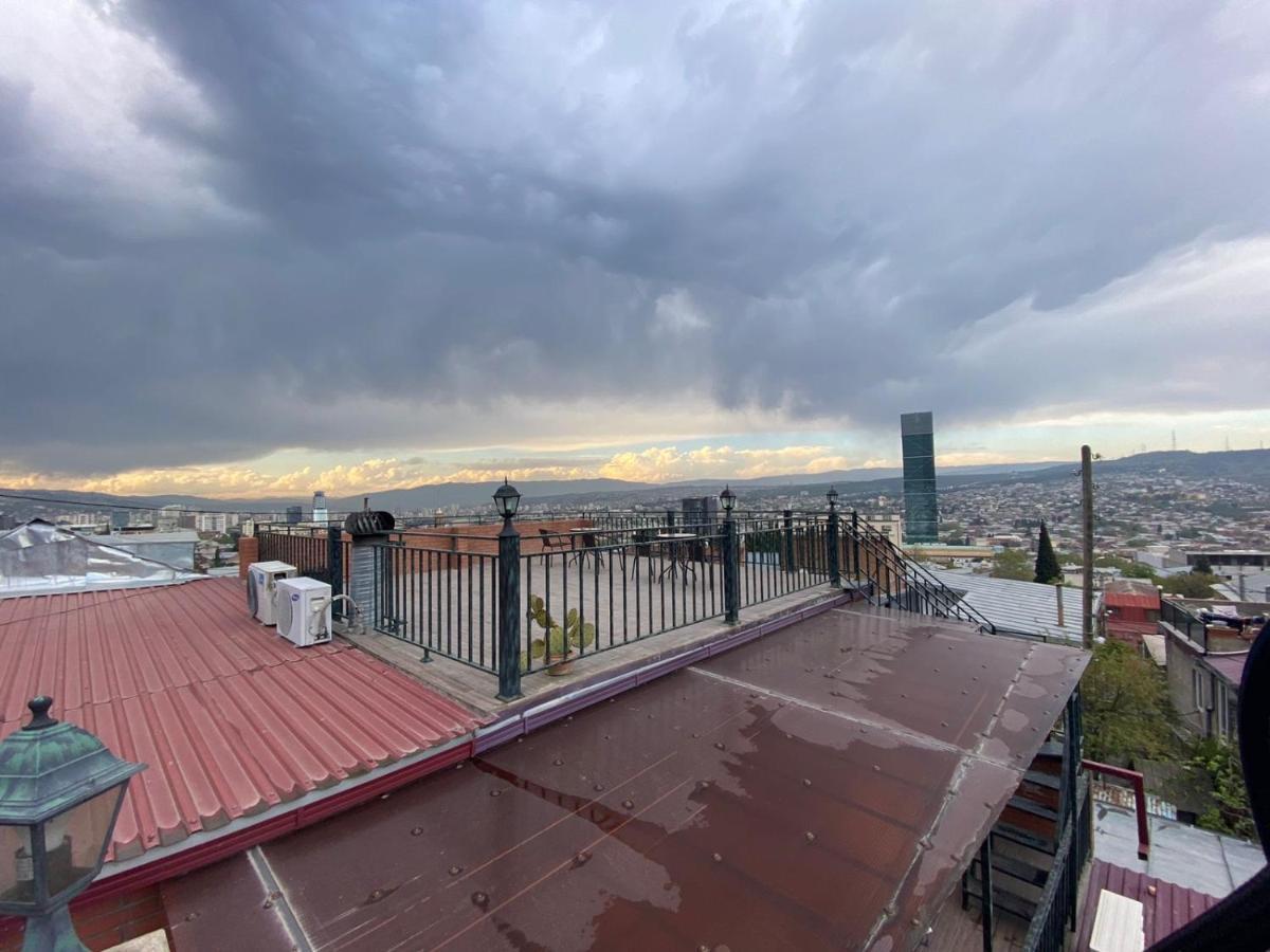 9 Borbalo Street Apartment With Terrace Tbilisi Luaran gambar