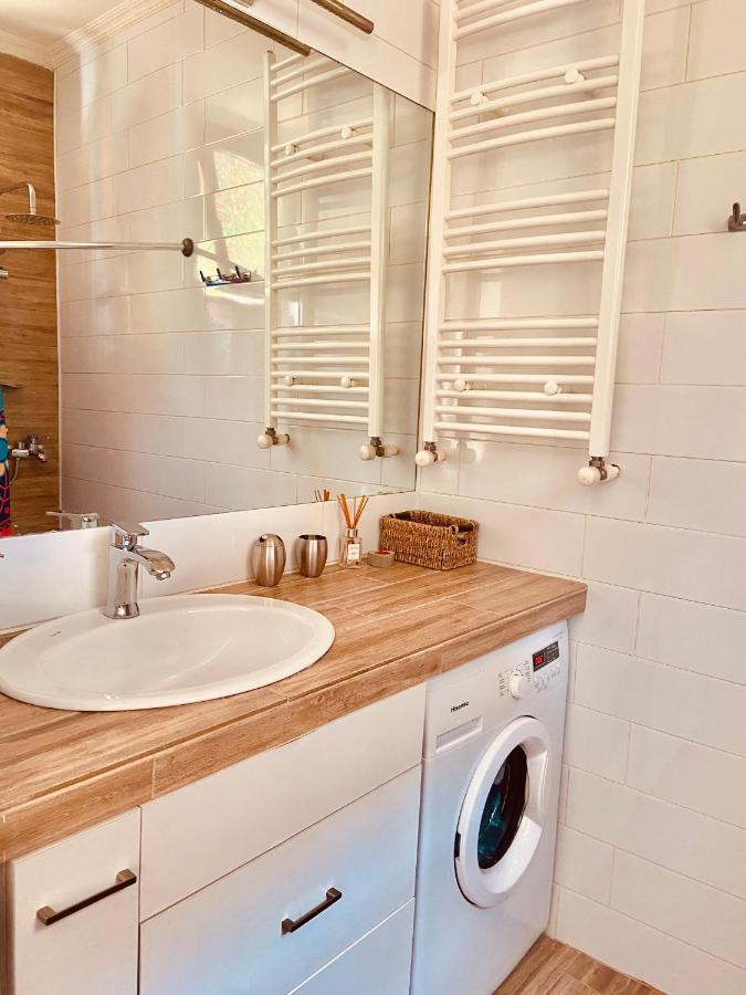 9 Borbalo Street Apartment With Terrace Tbilisi Luaran gambar