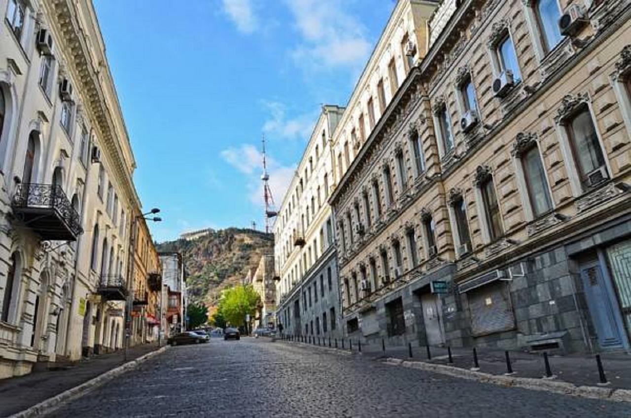 9 Borbalo Street Apartment With Terrace Tbilisi Luaran gambar
