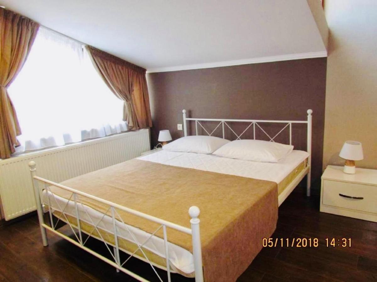 9 Borbalo Street Apartment With Terrace Tbilisi Luaran gambar