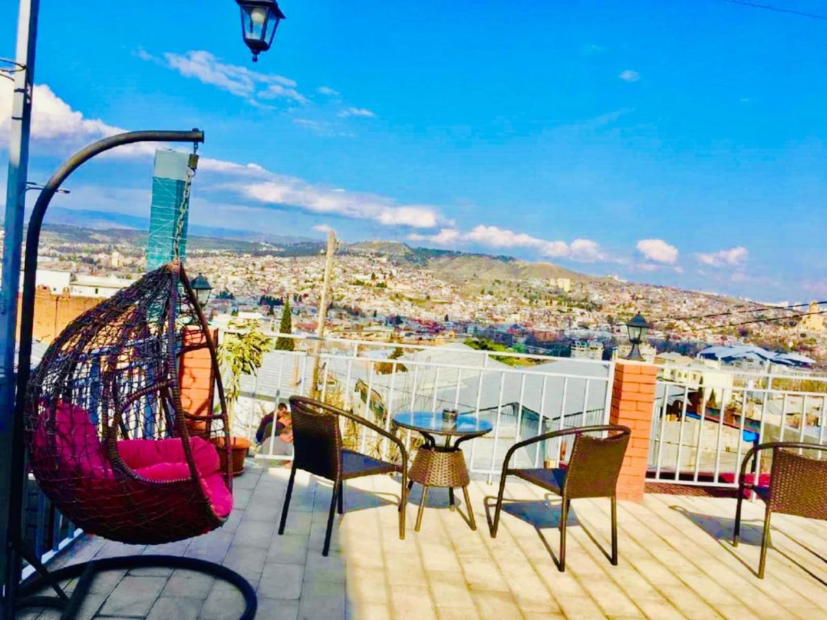 9 Borbalo Street Apartment With Terrace Tbilisi Luaran gambar